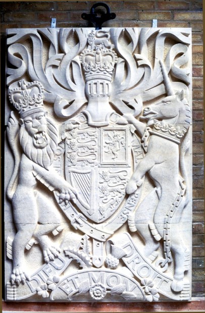 royal-arms-portland-stone-home-office-gatwick